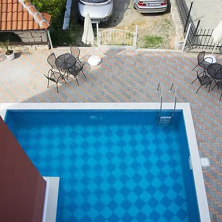 Malina Family 2* بريمورسكو