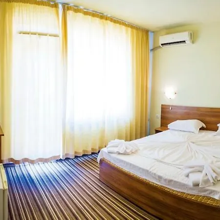 Malina Family فندق 2*