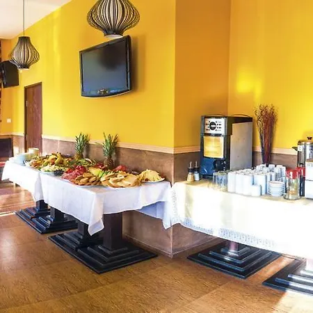 فندق Malina Family 2*