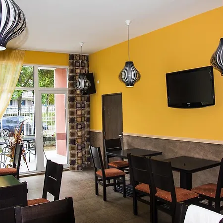 فندق Malina Family