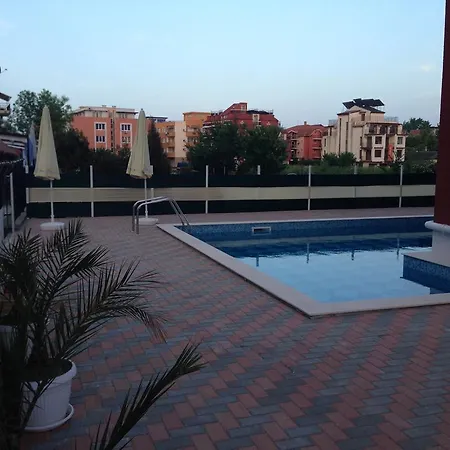 Malina Family فندق 2*