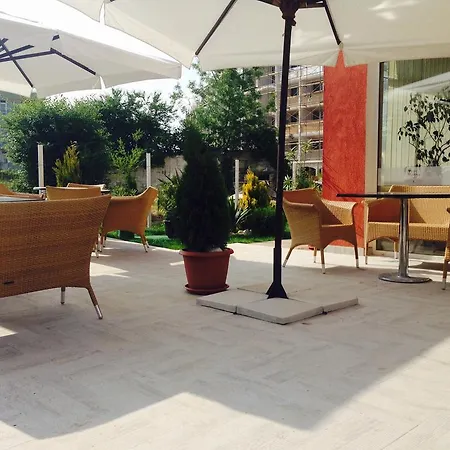 Malina Family فندق 2*