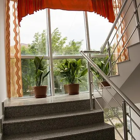 Ξενοδοχείο Malina Family 2*